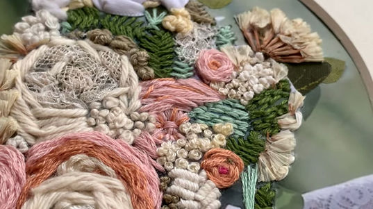 Broderie de bouquet de mariage